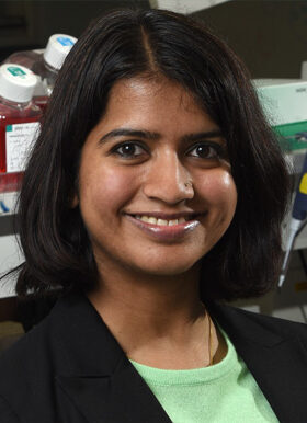 Photo of Davesha Kalkarni, PhD